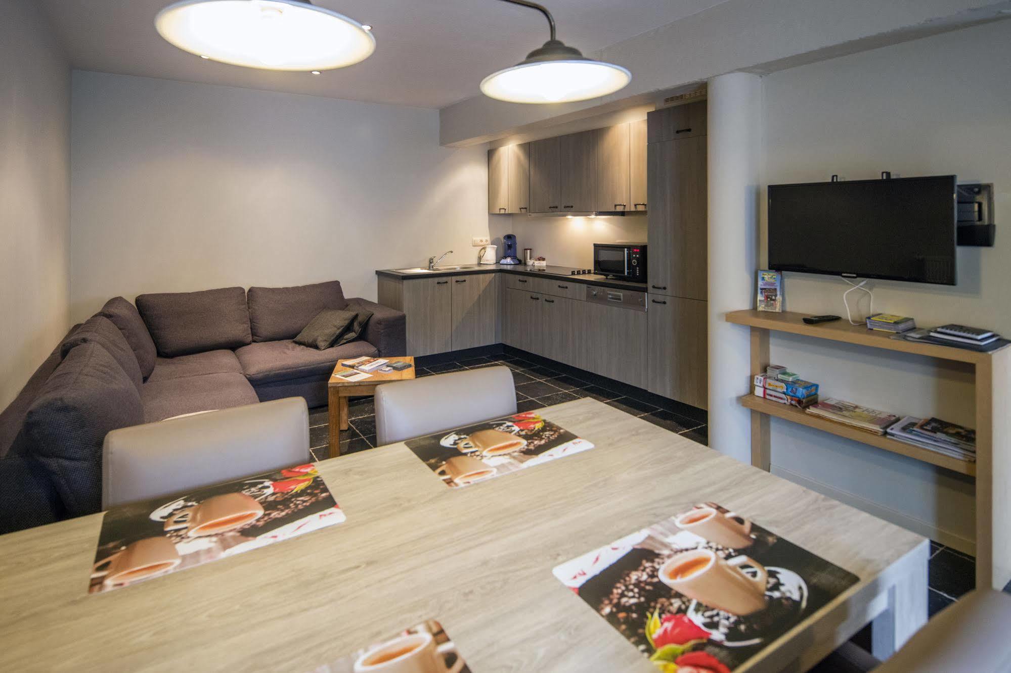 B&B De Oude Winning Riemst Eksteriør billede
