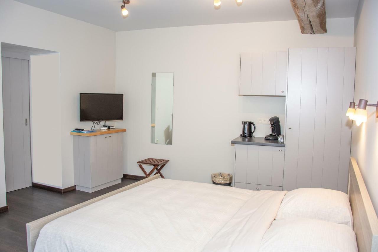 B&B De Oude Winning Riemst Eksteriør billede